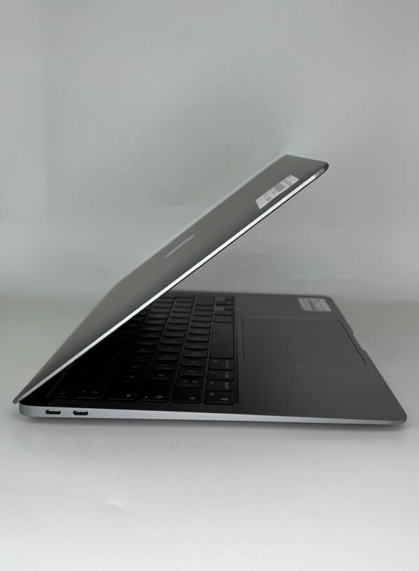 MacBook Air M1 13" 8Go 256 Go Gris Sidéral Occasion – Image 3