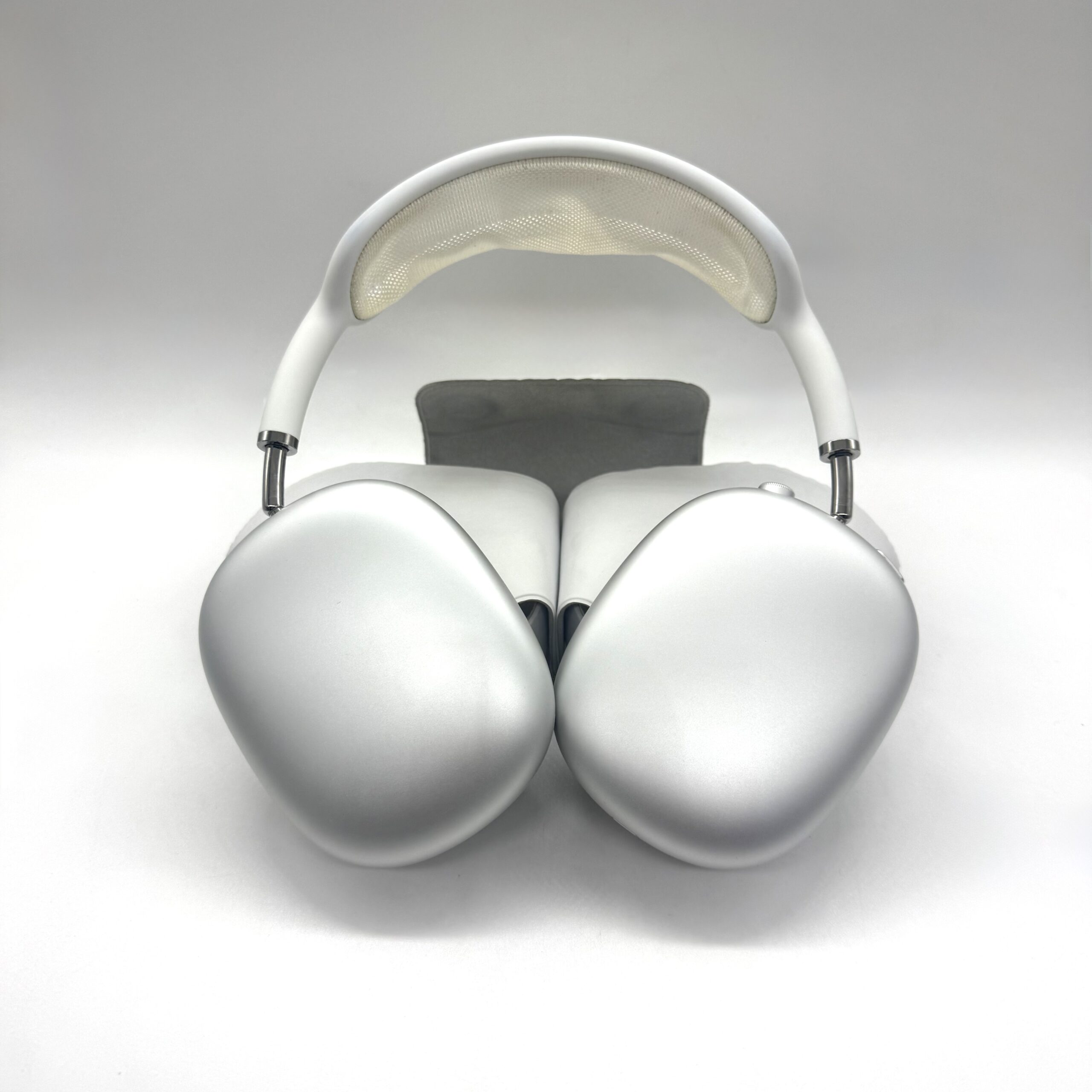 AirPods Max blanc – Occasion, Très Bon État, ANC & Audio Spatial – Image 5