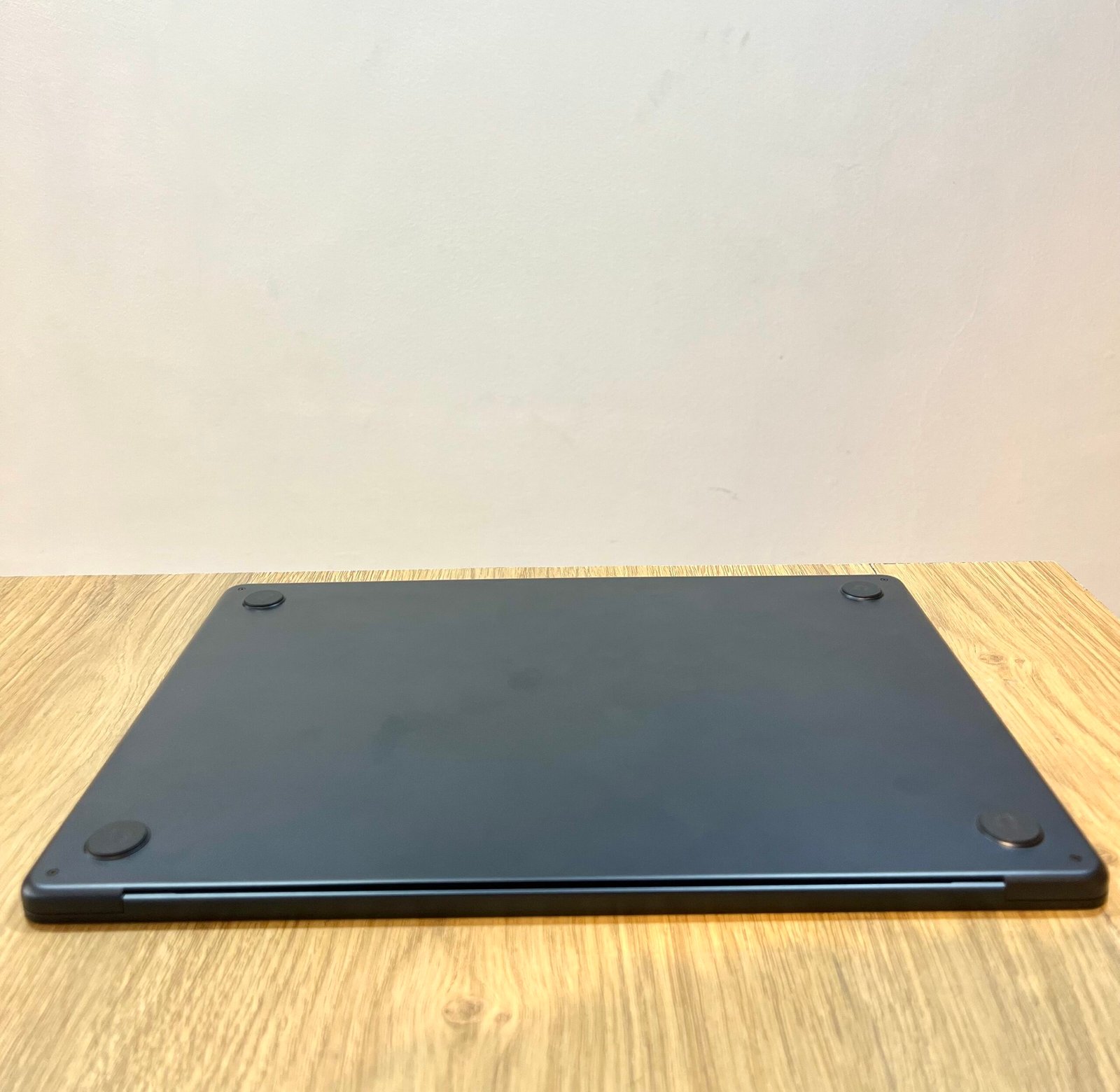 MacBook Air M4 15" 24Go 1To Bleu Minuit Occasion (Batterie 100%) – Image 6