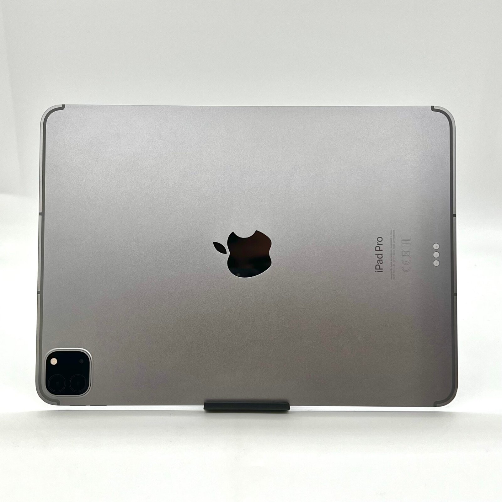 ipad pro m2 11 inch back