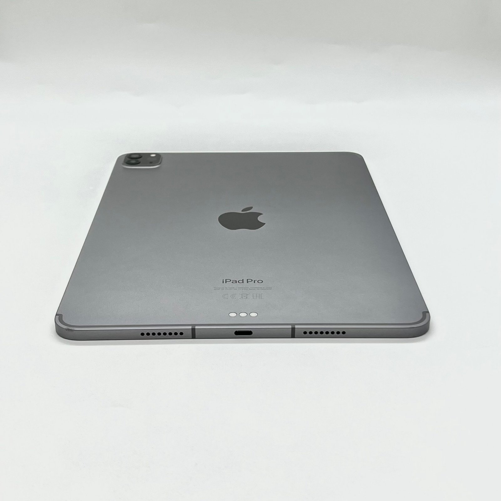 ipad pro m2 rear