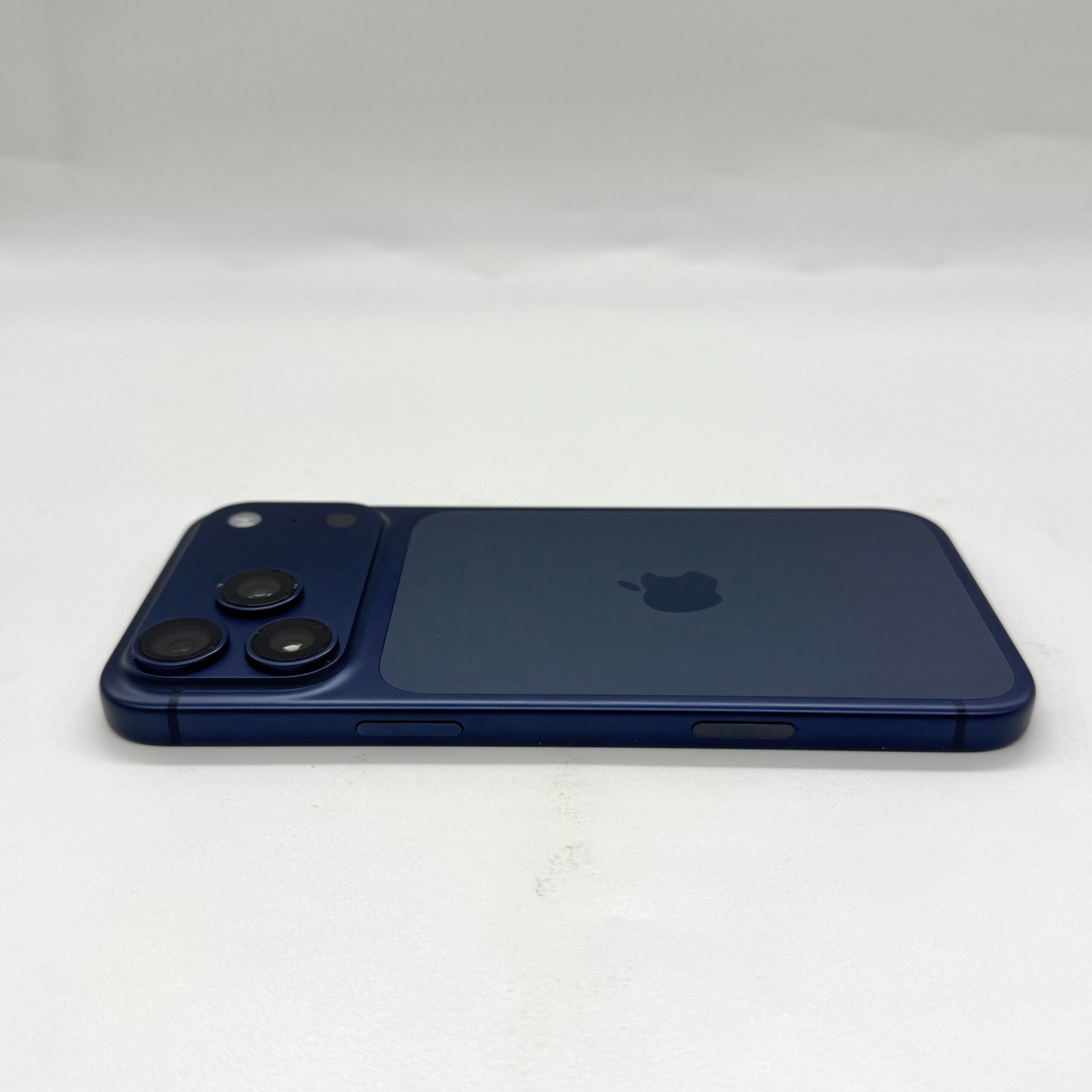 iPhone 17 Pro Max 512 Go Bleu Occasion (Batterie 99%) – Image 3