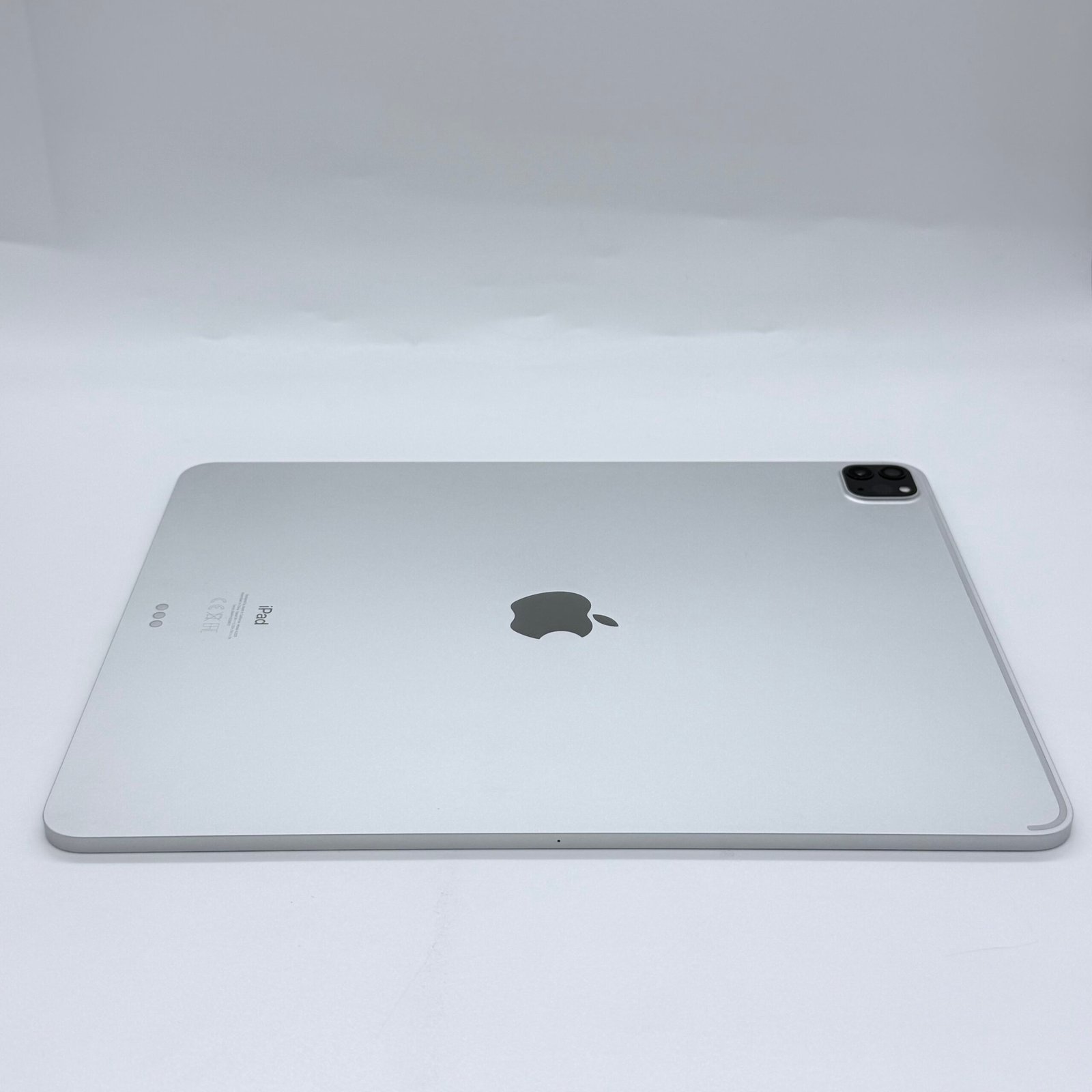 iPad Pro 4ème Génération 12.9″ 256 Go Argent Wi-Fi Occasion - Batterie 100% – Image 3