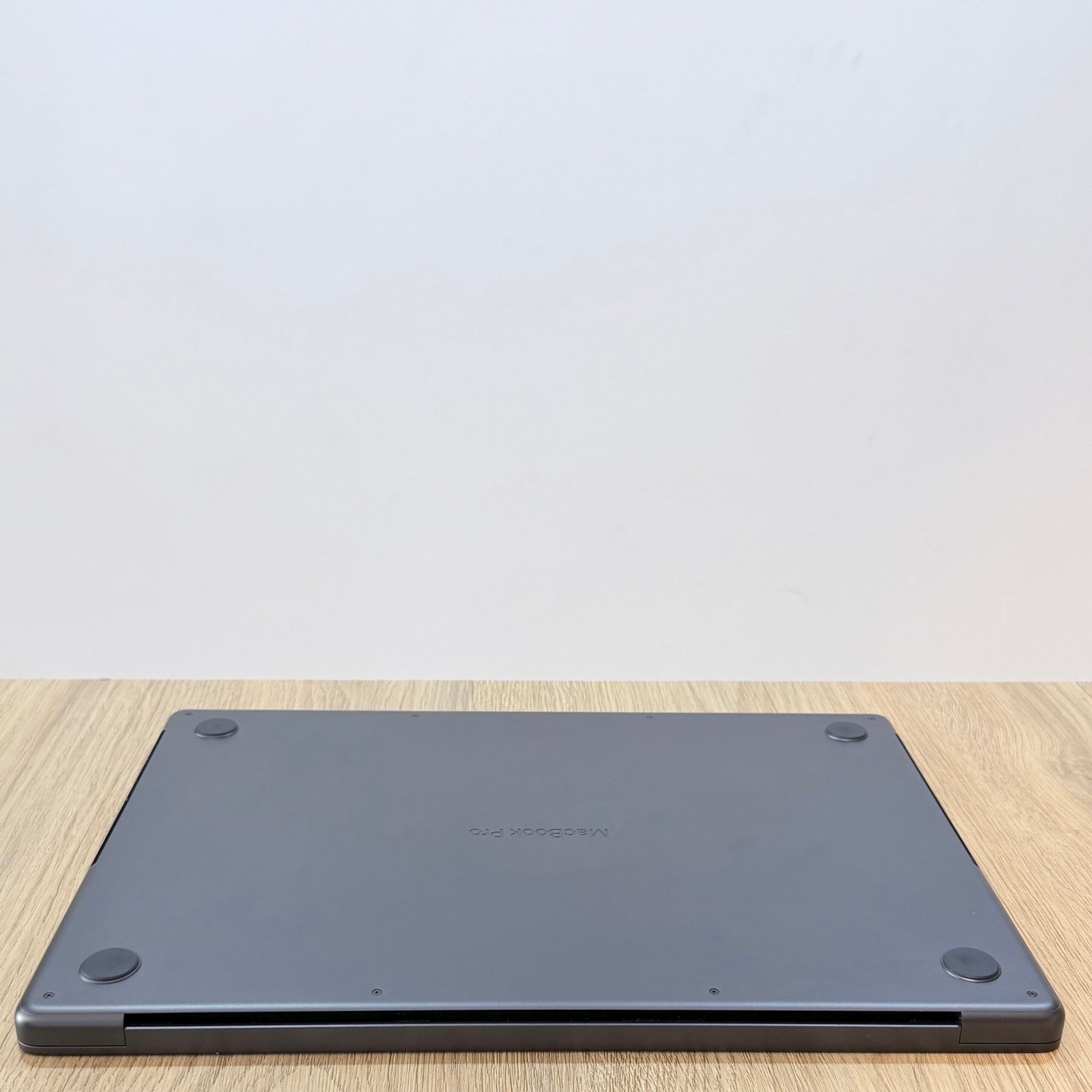 MacBook Pro M5 Pro 16" 24Go 1To Noir sidéral Occasion (Batterie 100%) – Image 6