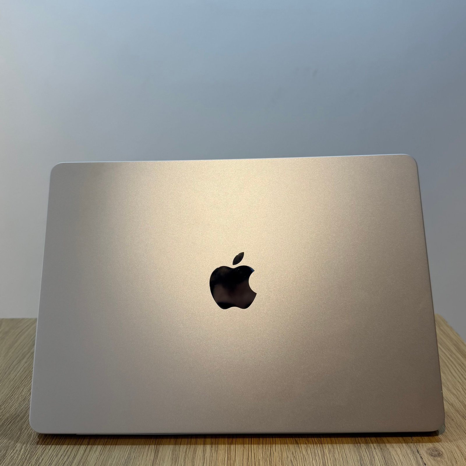 MacBook Air M2 13" 16Go 256 Go Occasion Argent (Batterie 99%) – Image 6