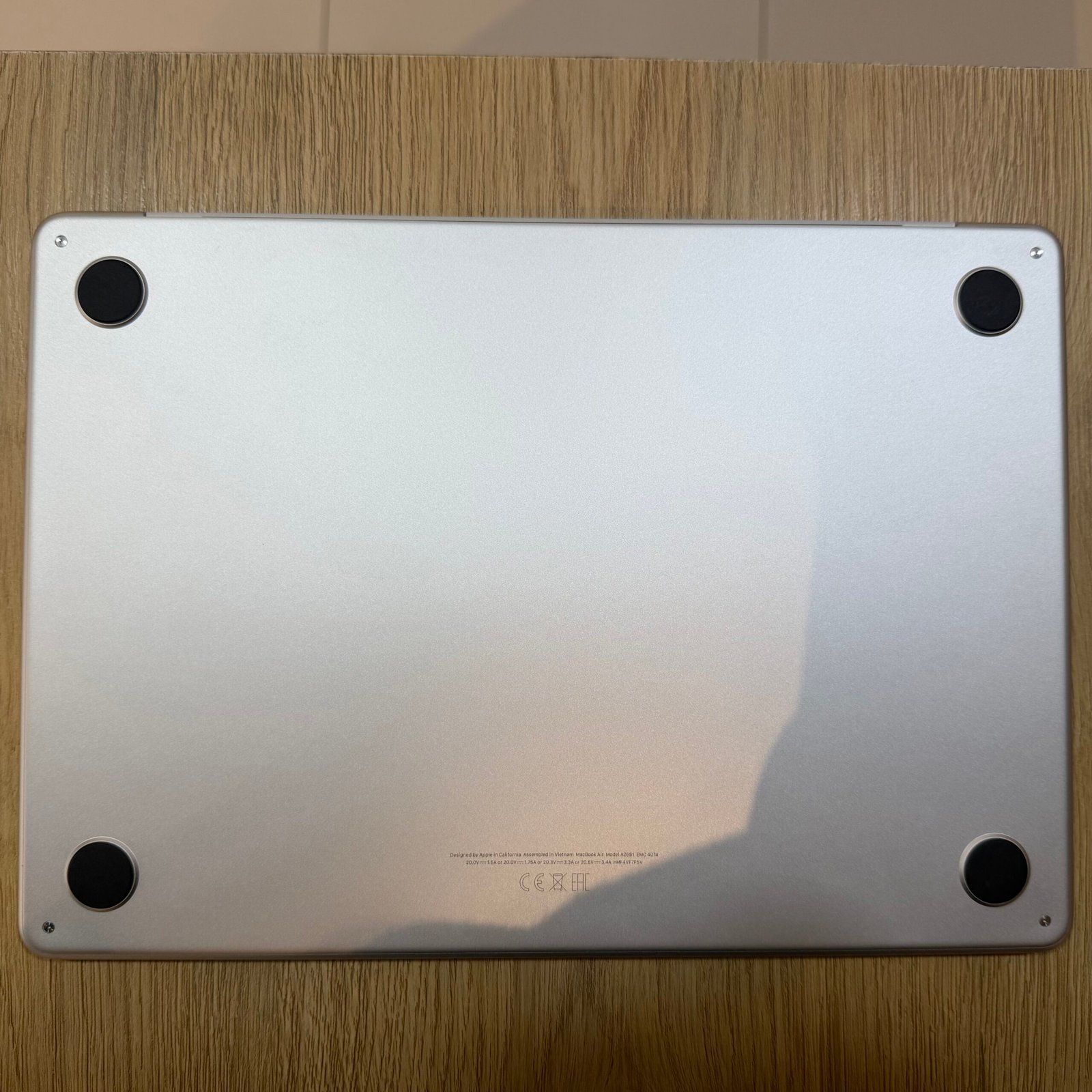 MacBook Air M2 13" 16Go 256 Go Occasion Argent (Batterie 99%) – Image 7